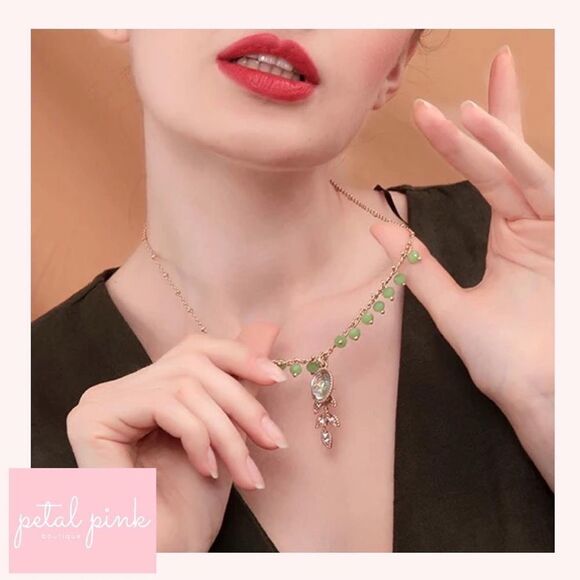 High-End Crystal Leaf and Glass Pendant Necklace Gold Green - Picture 4 of 7